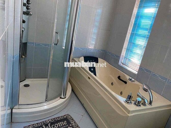BIỆT THỰ ĐỐI DIỆN CÔNG VIÊN 200m2 FUll NỘI THẤT