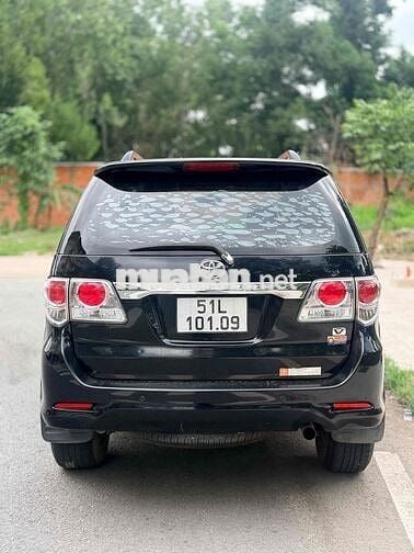 Toyota Fortuner V 2014 V 4x4 cực đẹp zin sẵn dùng