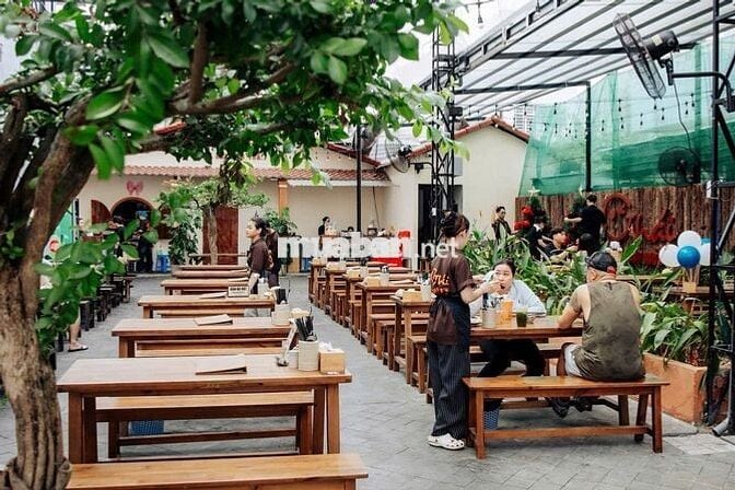 SANG QUÁN ĂN  O THÁI LÝ THÁI TỔ