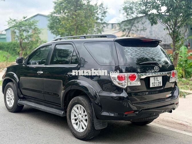 Toyota Fortuner V 2014 V 4x4 cực đẹp zin sẵn dùng