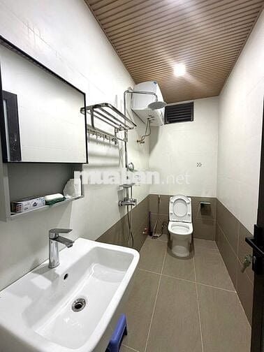 CHO THUÊ CĂN HỘ 2 PHÒNG NGỦ TRUNG TÂM THÀNH PHỐ PHƯỜNG 6