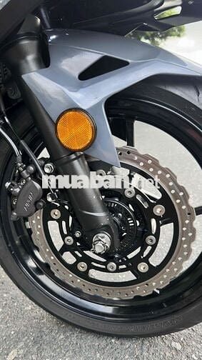 Kawasaki Z400 ABS 18.000 km Đen, xanh lá
