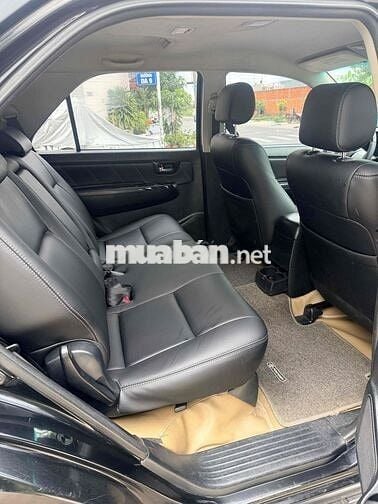 Toyota Fortuner V 2014 V 4x4 cực đẹp zin sẵn dùng