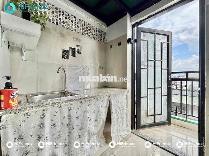 TRỌ GIÁ RẺ KHU K300 - NHÀ THANG MÁY - BAN CÔNG / CỬA SỔ THOÁNG