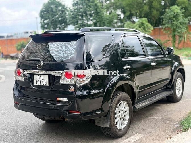 Toyota Fortuner V 2014 V 4x4 cực đẹp zin sẵn dùng