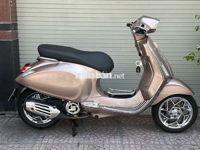 Vespa Sprint125 Tech 2025 Hồng Por 1400km 777.37