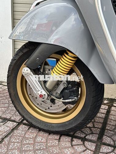 Piaggio Vespa GTS 300cc Hpe 2019 Xám XM 234.71