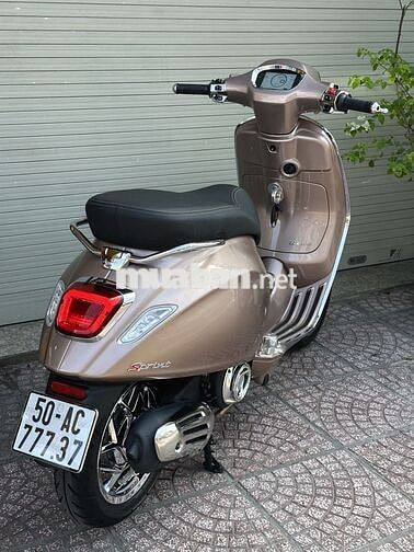 Vespa Sprint125 Tech 2025 Hồng Por 1400km 777.37