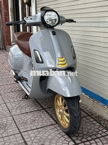 Piaggio Vespa GTS 300cc Hpe 2019 Xám XM 234.71