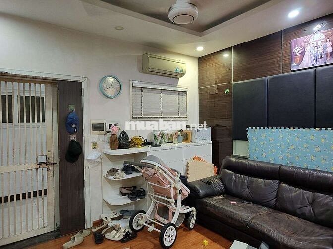 Cho thuê chung cư CT2A Lưu Hữu Phước, Mỹ Đình