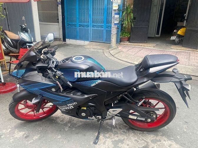 Suzuki GSX-R150 Đen