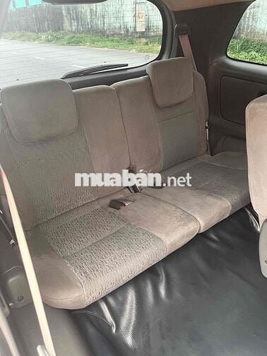 Toyota Innova E 2013 leng keng