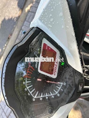 Honda Winner V1 2017 zin im xe trắng đẹp giá rẻ