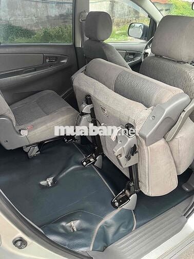 Toyota Innova E 2013 leng keng