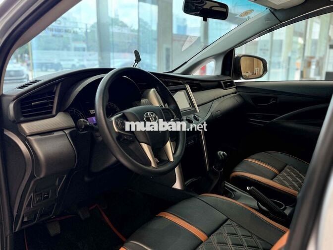 Toyota Innova 2021 2.0E Số sàn - Xe Cũ Chính Hãng