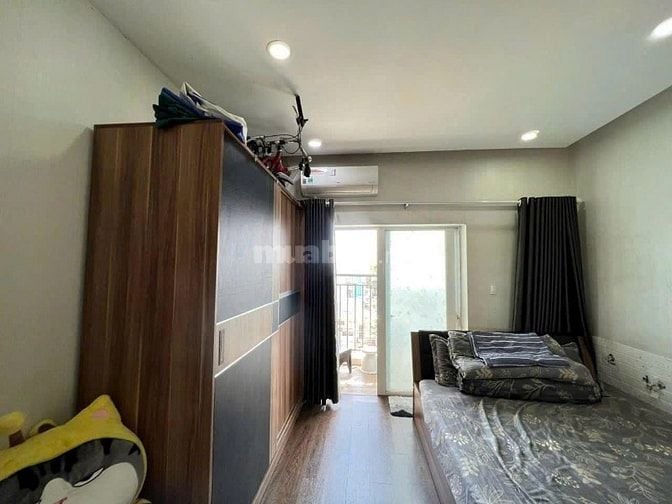 Chung cư Phú Thạnh- NGuyễn Sơn cho thuê căn 3p ngủ - nội thất -10,5tr