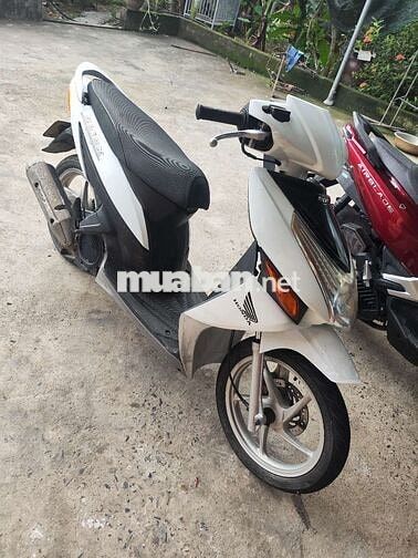 Honda Click 2008 Trắng máy zin chất êm khỏe
