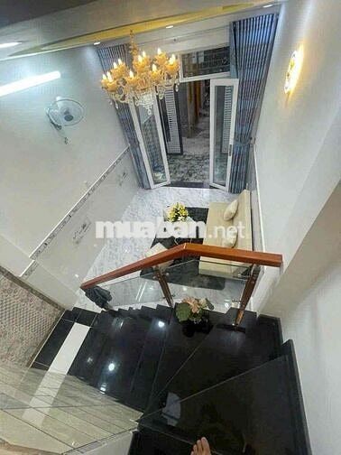 NHÀ ĐẸP NGUYỄN VĂN KHỐI - TRỆT 2 LẦU - 3 PHÒNG NGỦ GIÁ CHỈ 10,5TR