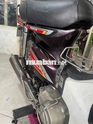 Honda Dream II 50cc Nâu
