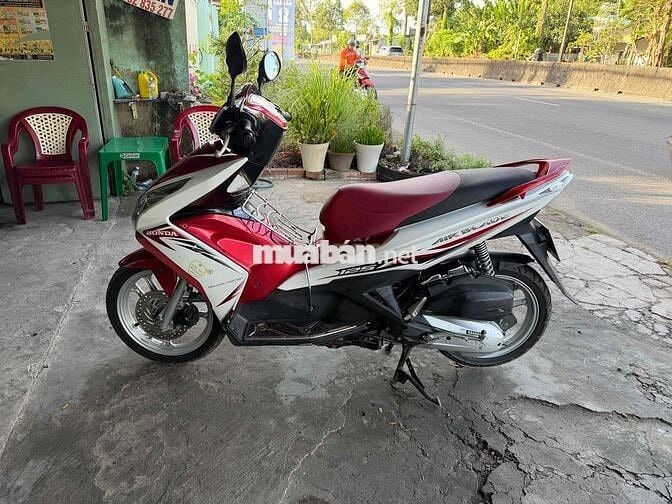 Honda Air Blade 125 2015Đỏ trắng