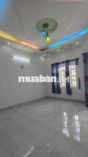 HẺM XE HƠI,LÊ VĂN QUỚI 5X20M 1 LẦU BTCT 3PN NHÀ ĐẸP