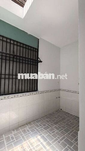HẺM XE HƠI,LÊ VĂN QUỚI 5X20M 1 LẦU BTCT 3PN NHÀ ĐẸP