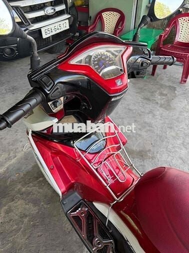 Honda Air Blade 125 2015Đỏ trắng