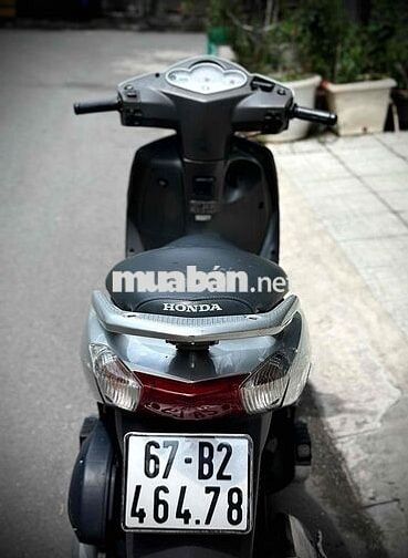 Honda Dylan 150 Ý màu Bạc