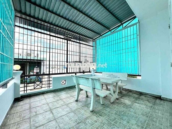 BÁN GẤP NHÀ 4 TẦNG - HXH TRƯƠNG THỊ HOA - Ngay MEGA HIỆP PHÚ- 5,45 TỶ