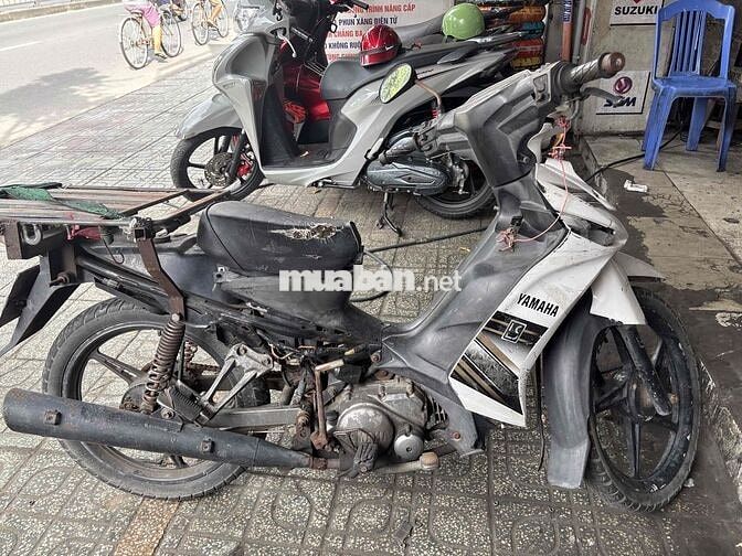 Yamaha Sirius Trắng có baga