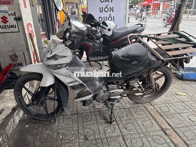 Yamaha Sirius Trắng có baga