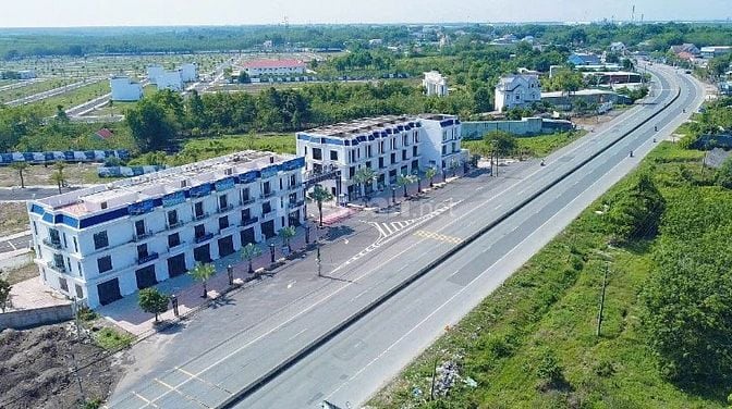 Ngay mặt tiền DT 741 và liền kề cao tốc HCM - CT. Chỉ 1 tỷ 139 với 70m