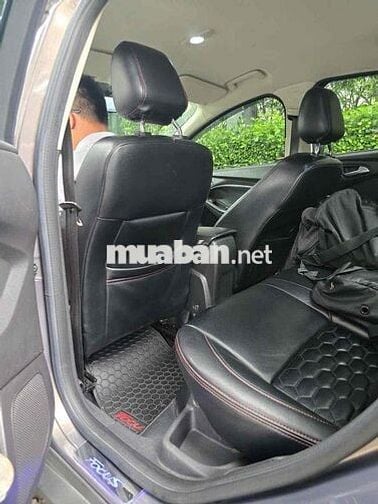Ford Focus 2013 - Một chủ - xe lên nhiều option