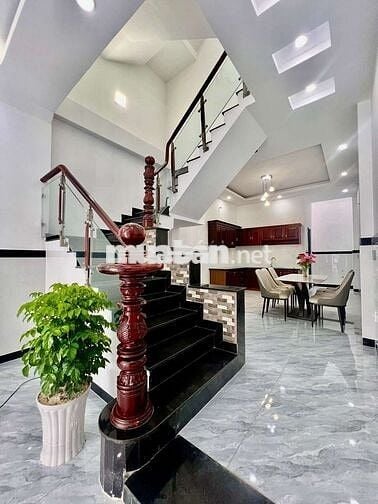 4,5M*16M - 1 lầu - hẻm xe hơi lê văn khương 