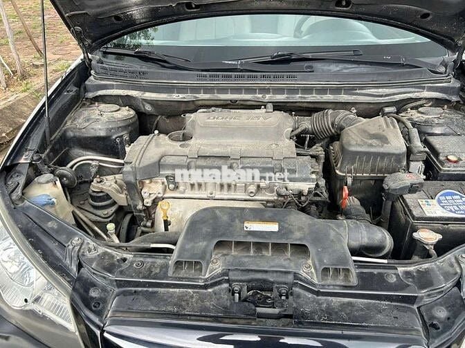 Hyundai Avante số tự động màu Đen