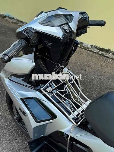 Honda Air Blade Bạc 3xxxx km