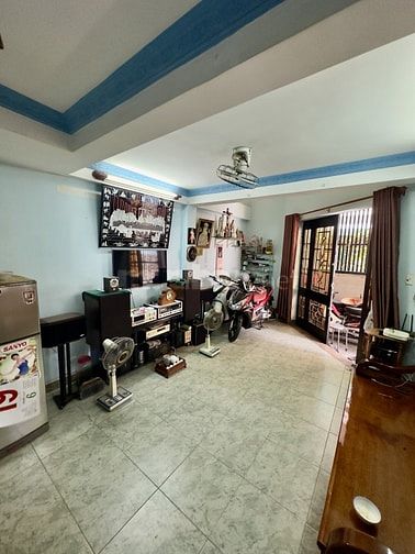 Góc Lê Đại Hành P13 Quận 11, gần ĐH Bách Khoa, Y Dược 36m2 4 tầng