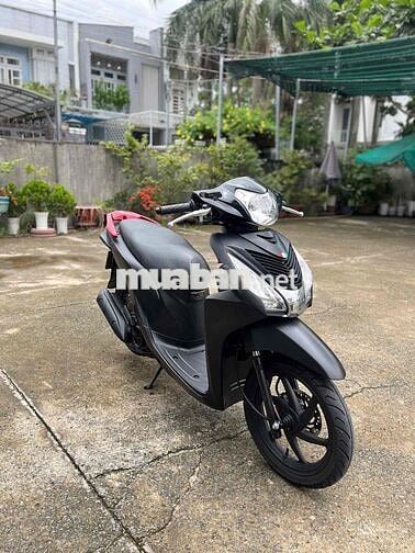 Honda Vision Đen nhám