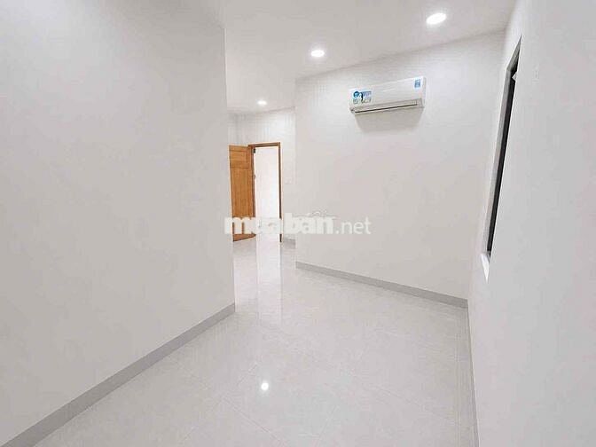 🔥 SẬP SÀN – CHO THUÊ VĂN PHÒNG CITYLAND PARK HILLS CHỈ TỪ 3,8 – 4 TRIỆ