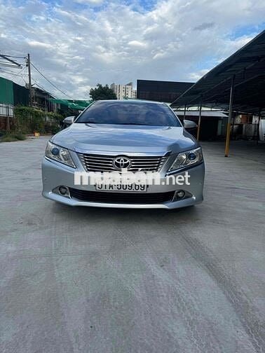 Toyota Camry 2.5Q 2013 Bạc
