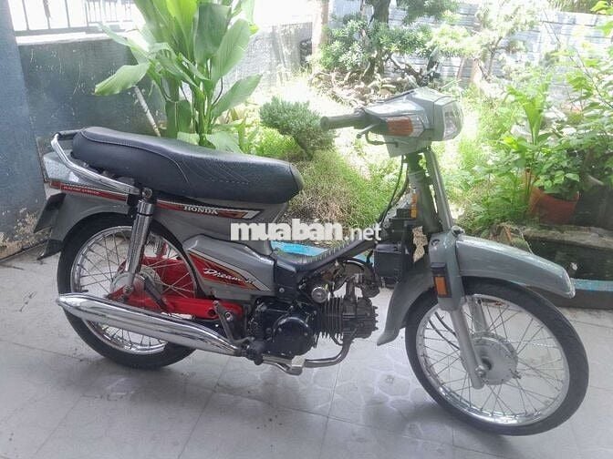 Dream Xám Hàn Quốc..giấy tờ đầy đủ...giá 8tr500k