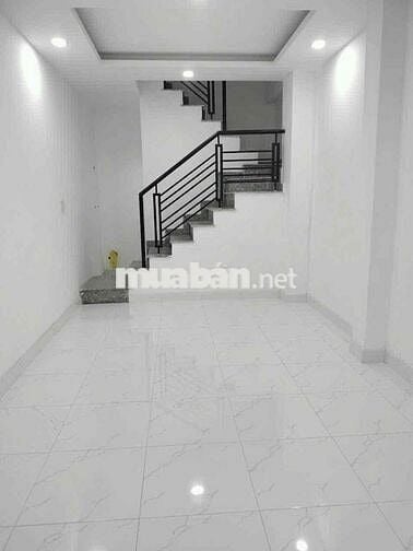 Cho thuê nhà nguyên căn hẻm 115 Phạm Hữu Lầu quận 7