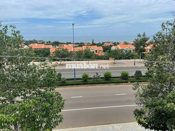 Cần bán nhanh, giãm 11 ty còn 7ty