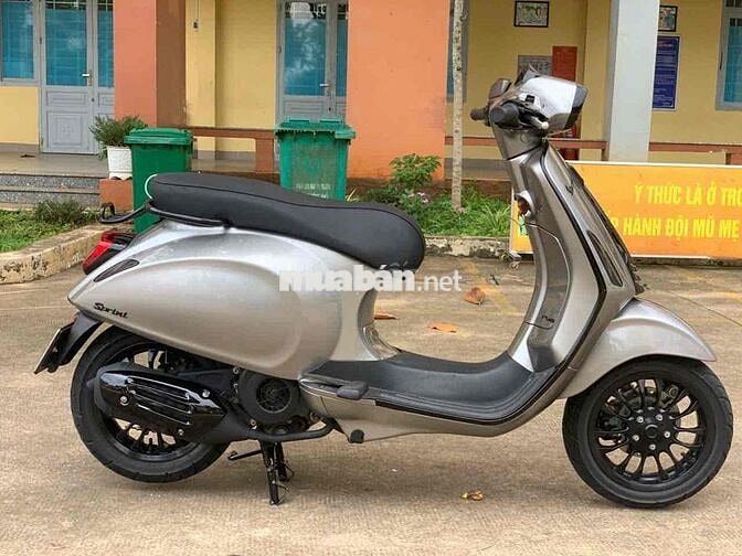 Piaggio Vespa Sprint 125i ABS 2019 Xám