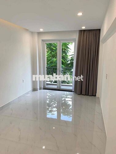 Chỉ 13 triệu- Thuê Ngay Nhà Phố 3pn3wc - Trong Khu Có Hồ Bơi