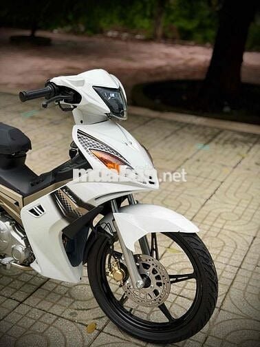Yamaha Exciter CTĐ 1S9A Trắng Vàng Đồng