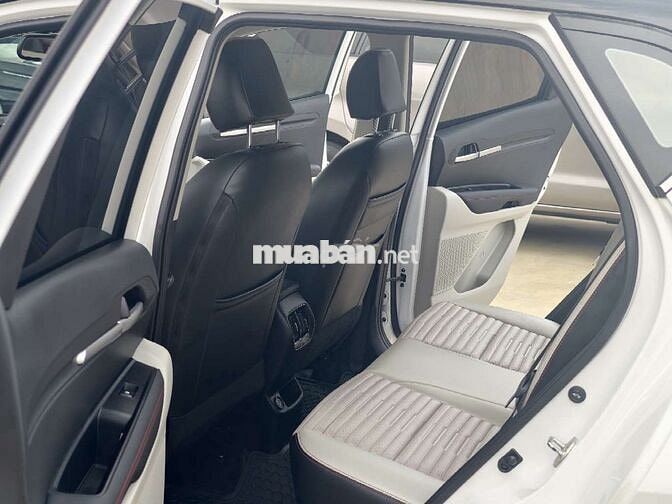 KIA SONET PREMIUM 2023 Trắng 3 vạn