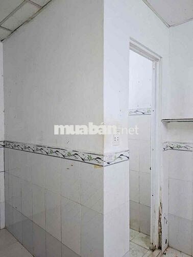 TRỌ 2Tr ngay trung tâm tân phú