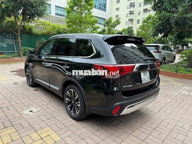 Mitsubishi Outlander 2020 Đen