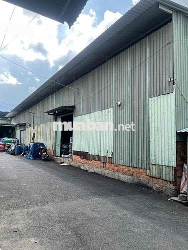 Cho thuê kho 12tr/th DT:8x27 ( kho sạch sẽ phù hợp chứa hàng , sx ngàn